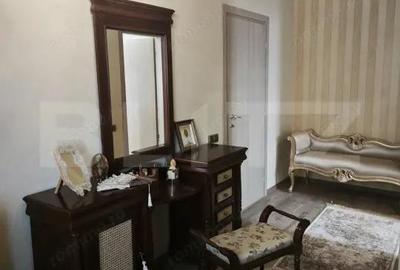 Apartament cu 3 camere decomandat în Central - 18