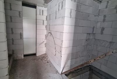 Apartament cu 3 camere decomandat în Faleza Nord - 14