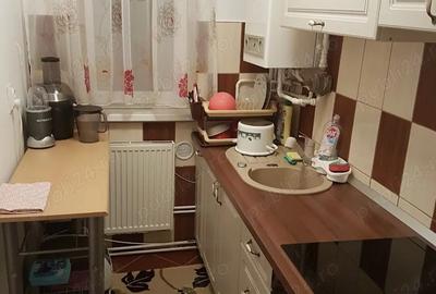 Proprietar Vand apartament 2camere - 2