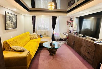 Casă individuală cu 10 camere cu Teren 200 Mp în Cisnădie - 1