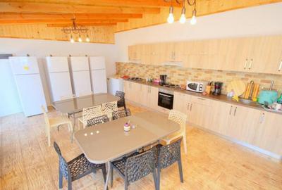 Spațiu comercial, de 800 mp, în Eșelnița - 2