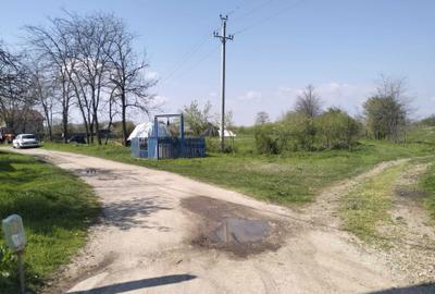 Spațiu comercial, în Coșoveni - 4