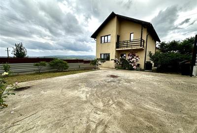 Casă cu 4 camere cu Teren 480 Mp în Aeroport - 3