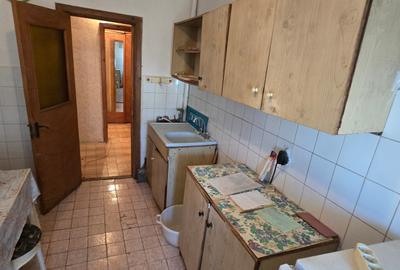 2 camere etajul 4 Piata Moldovei Focsani - 19