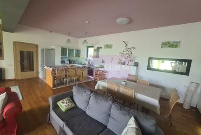 Vila de vanzare cu 6 camere in Cornu (teren 6.600 mp) - 18