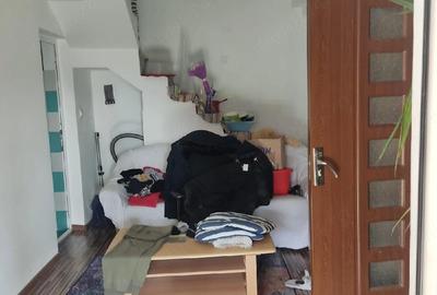 Casă cu Teren 300 Mp în Horia - 2