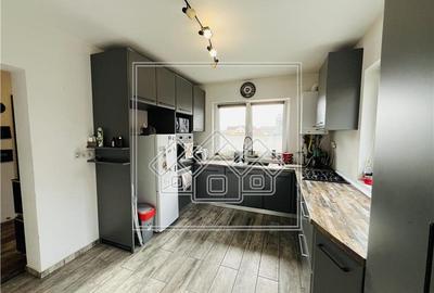 Casa de vanzare in Sibiu - 4 camere, panouri solare - - 16