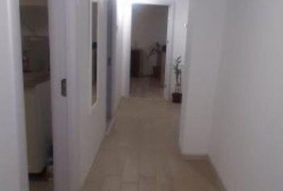 Apartament cu 4 camere decomandat în ICIL - 1