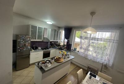 Casă individuală cu 10 camere cu Canalizare în Berceni - 39