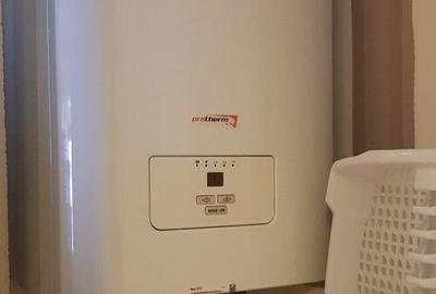 Apartament cu 3 camere decomandat, mobilat în Mamaia