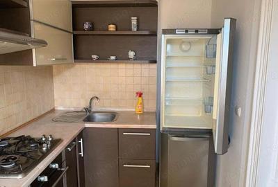 Apartament cu 3 camere de inchiriat in zona Bartolomeu - 1
