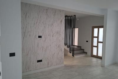 Casă insiruita  DIRECT DE LA DEZVOLTATOR - 5