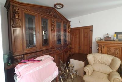 Casa / Vila de lux cu 5 camere de vanzare in Vadu Moldovei, Suceava - 41