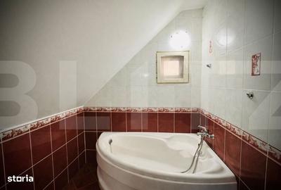 Casă cu 5 camere cu Teren 890 Mp în Ghioroc - 11