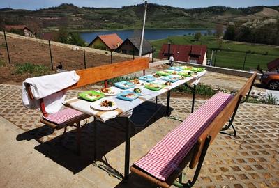 Casă cu 5 camere cu Teren 1000 Mp în Vest - 20