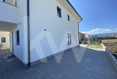 Casa individuala 4 camere 2 bai teren de 200mp liber Sibiu Cristian - 7