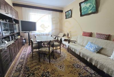 Casă cu 3 camere în Central