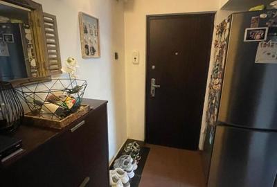 Apartament cu 3 camere în Craiovița Nouă - 3