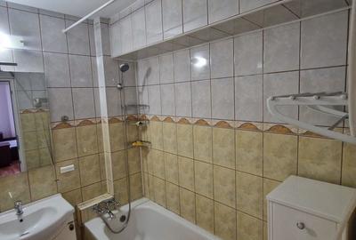 Apartament cu 3 camere decomandat în Fălticeni - 5