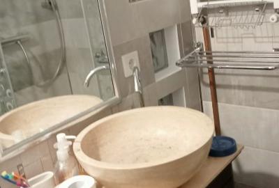 Apartament cu 4 camere decomandat în Tei - 6