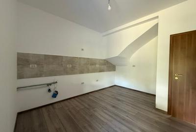 Duplex cu 4 camere, P+1, suprafata 115 mp utili, curte 306 mp - Chisoda - 7