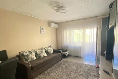 Apartament 2 camere decomandat, mobilat, etaj 1 Bld. Re