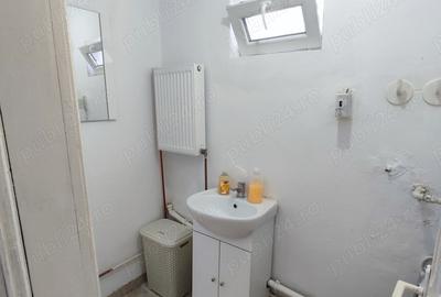 Casă cu 4 camere cu Teren 1350 Mp în Pucioasa - 6