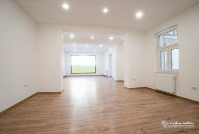 Spațiu comercial, de 204 mp, în Ultracentral - 3