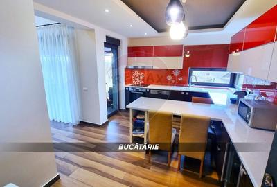 Casă cu 4 camere cu Teren 3657 Mp în Buzești - 5