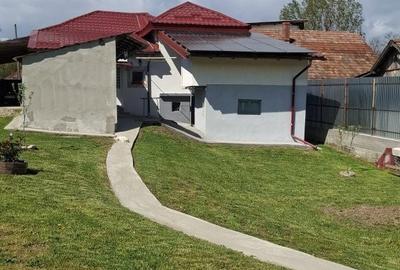 Casă cu 3 camere în Glâmbocu - 6