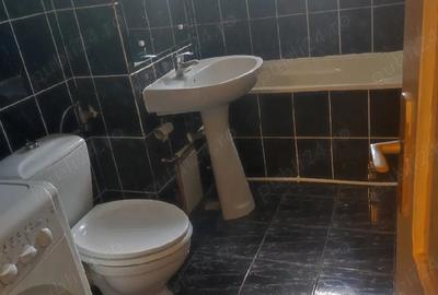 Garsonieră decomandată în Plopilor - 4