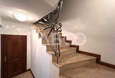 Casa de vanzare cu 5 camere 2 balcoane garaj incalzit 2 bai in Sibiu - 19