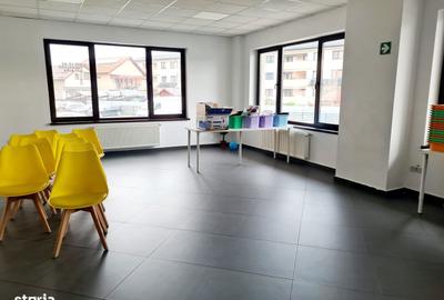 Spațiu comercial, de 240 mp, în Central - 11