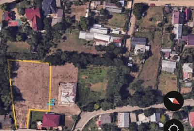 Teren de 2000 mp, în Central - 1