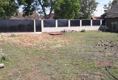 Casa batrineasca cu teren de vinzare - 5