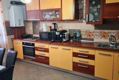 Apartament cu 3 camere decomandat în Central - 7