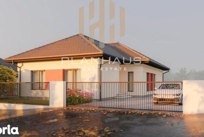 Casă cu 4 camere cu Teren 600 Mp în Central - 2