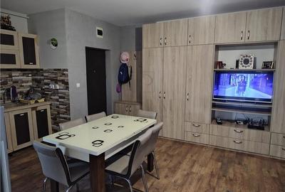 GIROC - 2 Camere - Etajul 1 - Central - 2