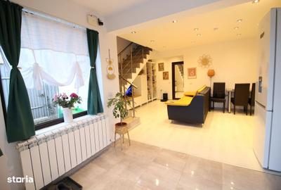 Casă cu 4 camere cu Teren 500 Mp în Vânători - 1