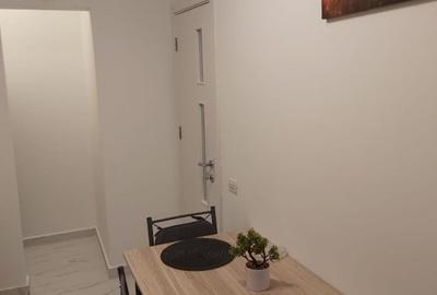 Inchirierz Garsoniera  Militari Residence - 12