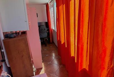 Garsonieră semidecomandată în Răcădău - 4