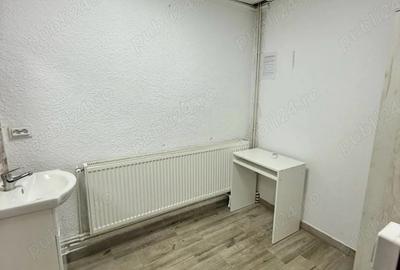 Spațiu comercial, de 45 mp, în Central - 1