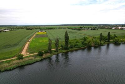 Teren intravilan - 16.450 mp, Corbeanca - Balotesti, deschidere la lac - 8