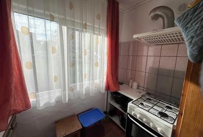 Apartament cu 2 camere decomandat în Central - 2