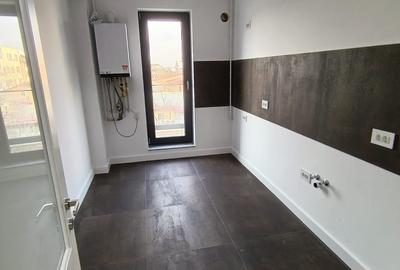 Apartament cu 3 camere decomandat în Aviației - 5