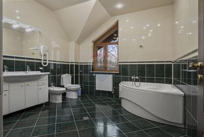 Casă cu 6 camere cu Teren 600 Mp în Nord - 17