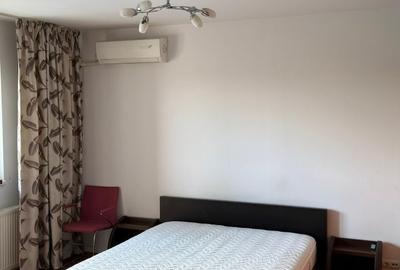 Garsonieră decomandată în Central - 7