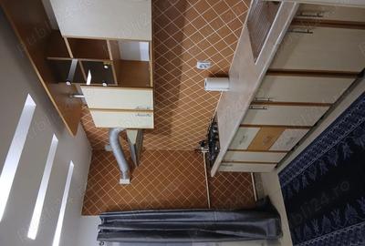 Apartament cu 3 camere decomandat în 13 Septembrie - 6