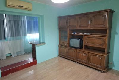 Garsonieră decomandată în Confecții - 3