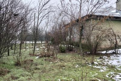 Casă în Văceni - 3